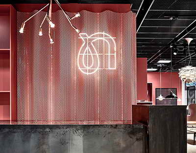 Lahıc yolunda torpaq sürüşdü, hərəkət dayandırıldı